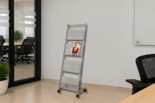 Magazine Stand